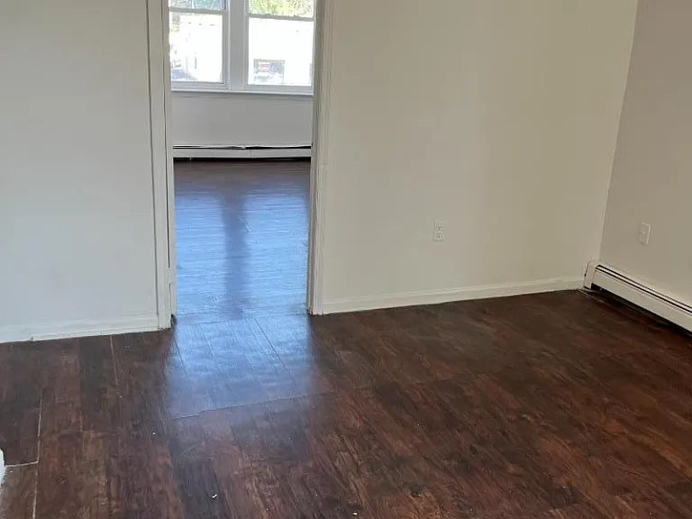 340 Morris Ave #1 — Photo 7
