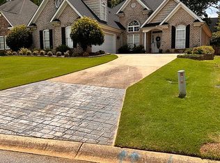 104 Courtyard Dr, Anderson, SC 29621