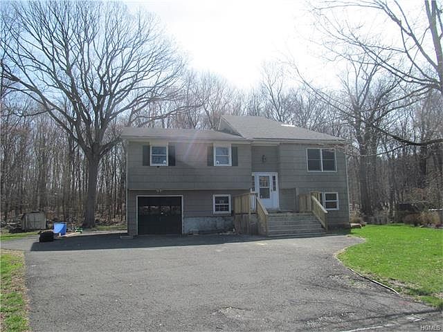 1st image of 11 Moorea Ct