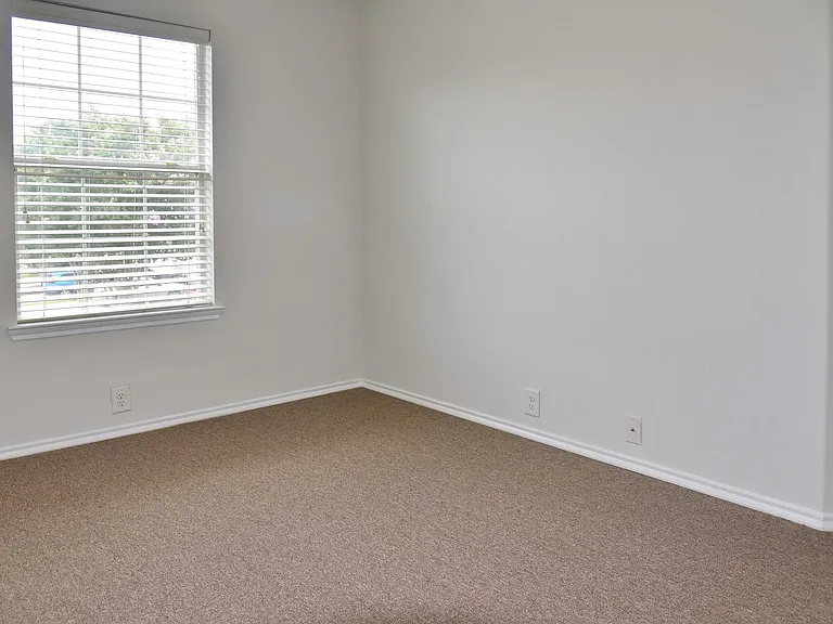 13600 Breton Ridge St #20B — Photo 30