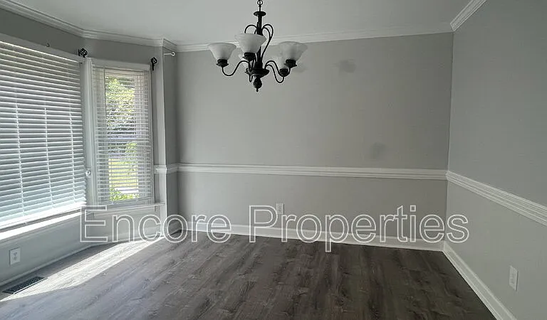 8112 Stillbreeze Dr — Photo 6