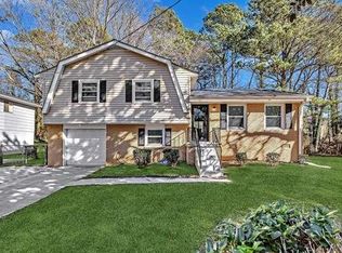 5216 Roses Of Picardy, Atlanta, GA 30349