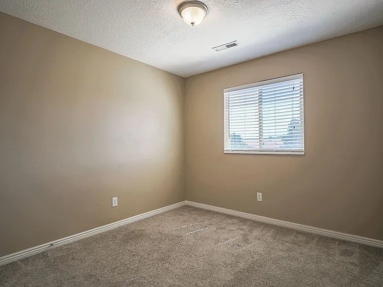 3155 S Hidden Valley Dr #147 — Photo 30