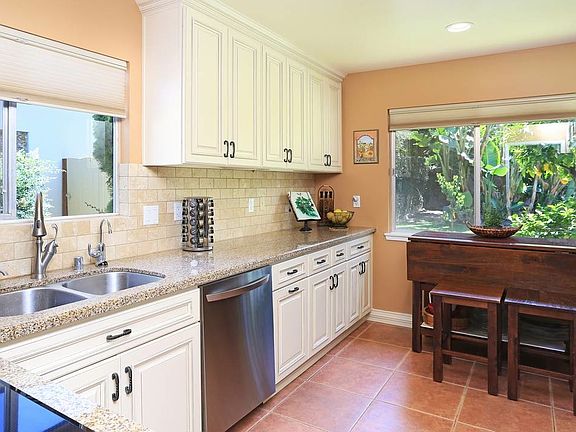 5th image of 1448 Mandalay Ct