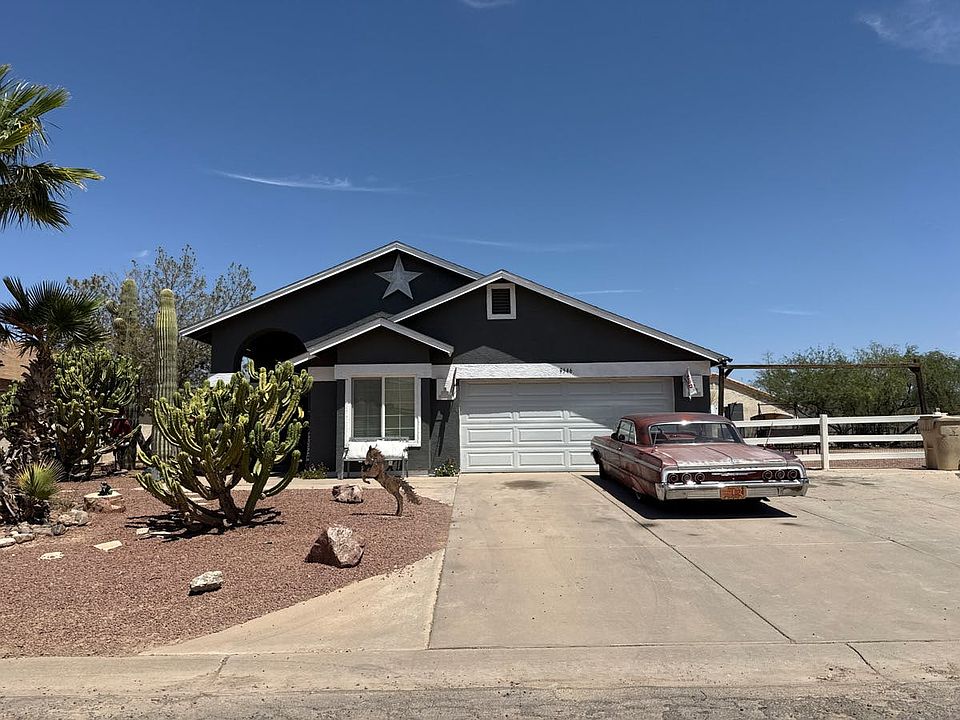 1st image of 9546 W Oneida Dr