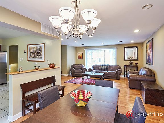 Living Room/Dining Room