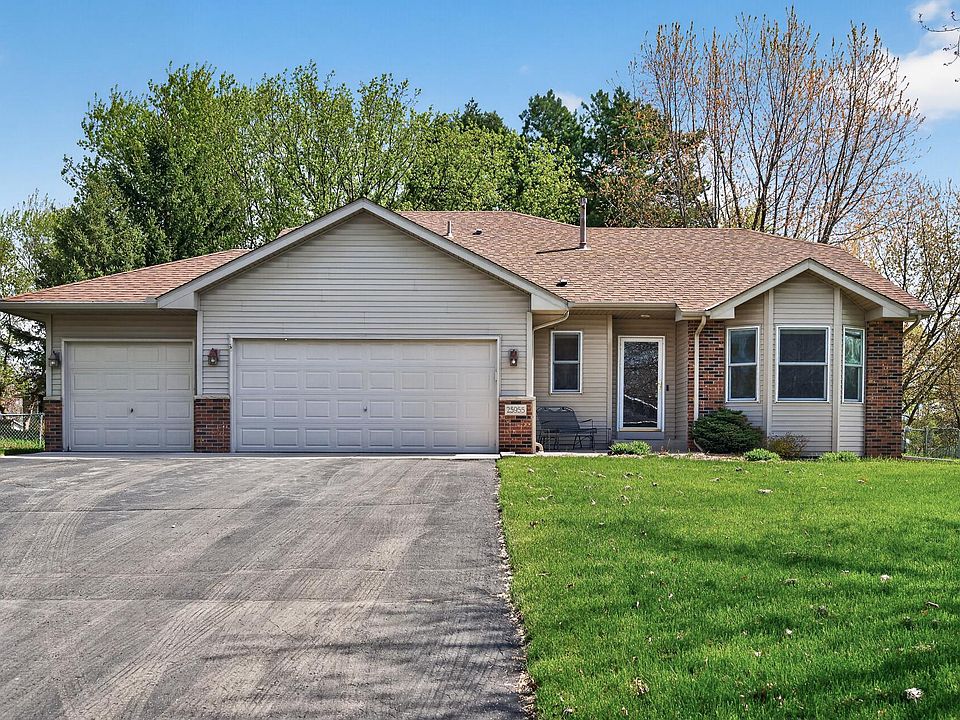 1st image of 25955 Glen Oak Dr