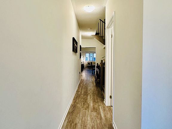 3rd image of 1541 Wheatcroft Dr
