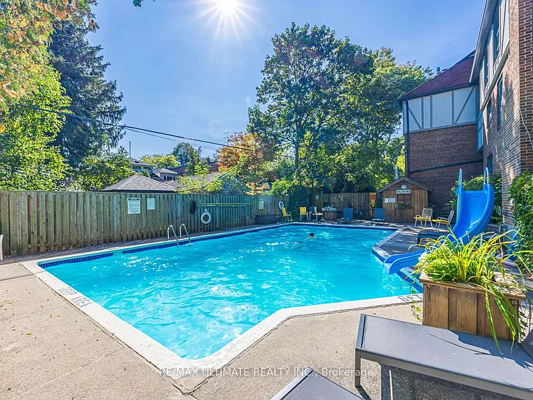 525 Balliol St #17 — Photo 31