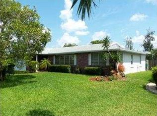 8621 SW 26th Ct, Davie, FL 33328