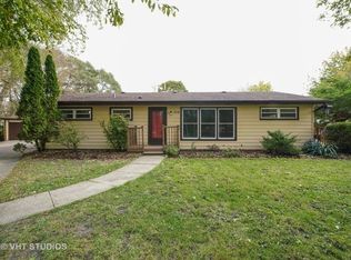 759 Standish Ct, Batavia, IL 60510