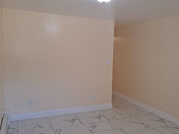 4th image of 636 E 92nd St #2