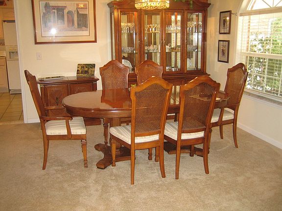 Formal dining
