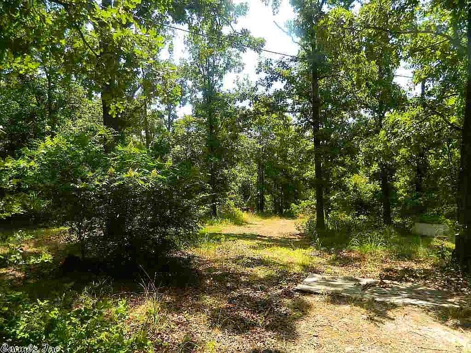 2nd image of 15 Winding Branch Ln