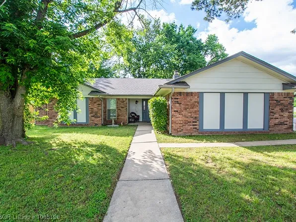 8600 Harvard Dr, Fort Smith, AR 72908