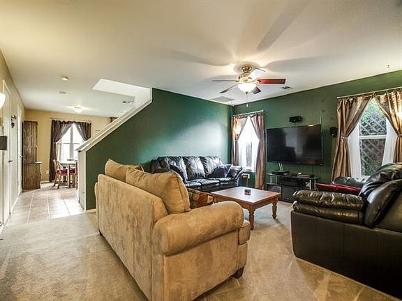 5th image of 2532 Tan Oak Dr