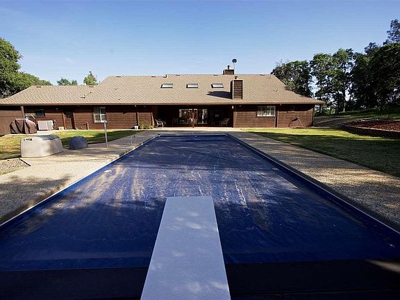 4th image of 13930 Florence Way
