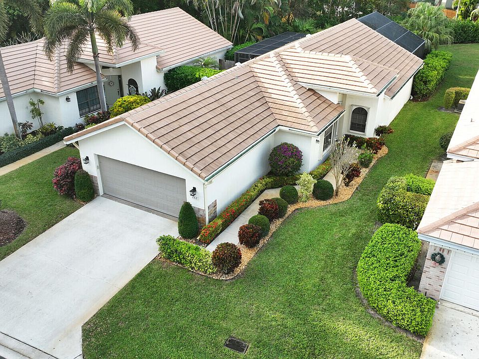 1st image of 282 Sherwood Forest Drive