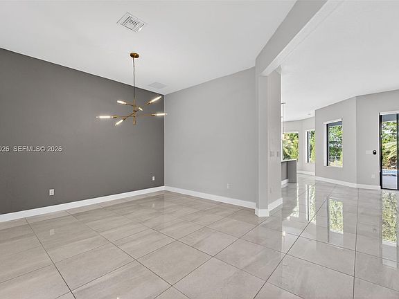 5th image of 10795 Oceano Way