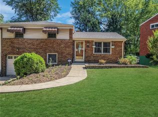 4576 Gates Dr, Homestead, PA 15120