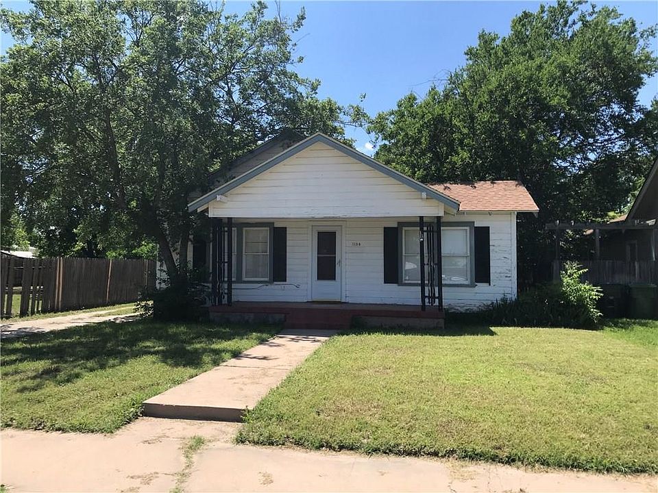 1st image of 1134 Amarillo St