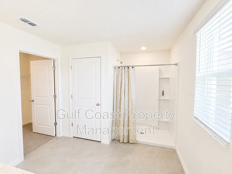 10642 Chippewa Dr — Photo 11