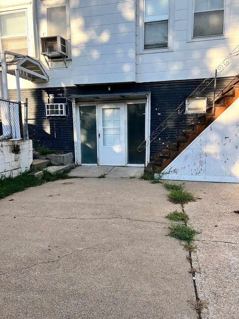 Flying Horse, Llc: Tran Kt Fh Kt Cag 115 N 35 St 4 Plex  — Photo 2
