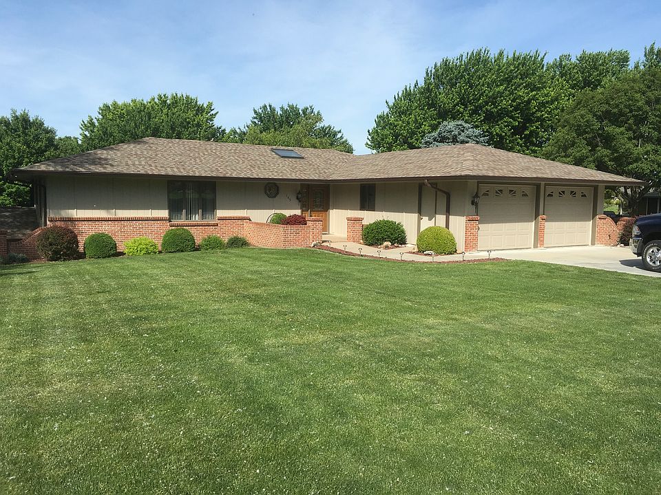 1st image of 145 Driftwood Dr