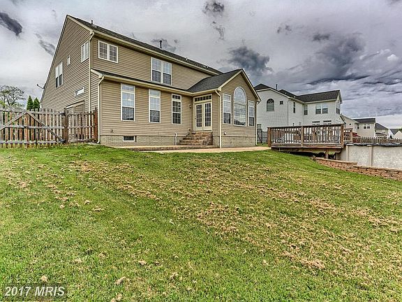 5th image of 11234 Suffolk Dr