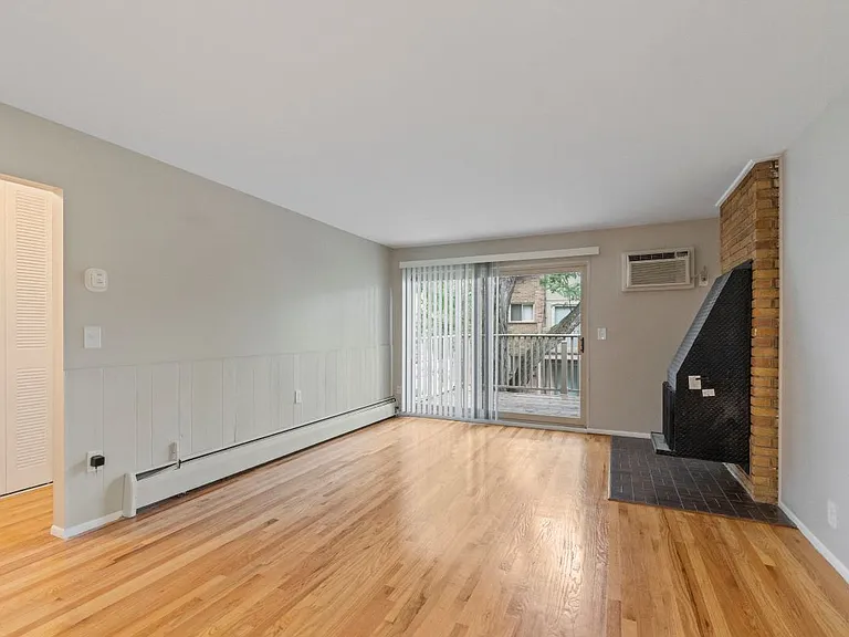 Amber Apartments — Photo 10