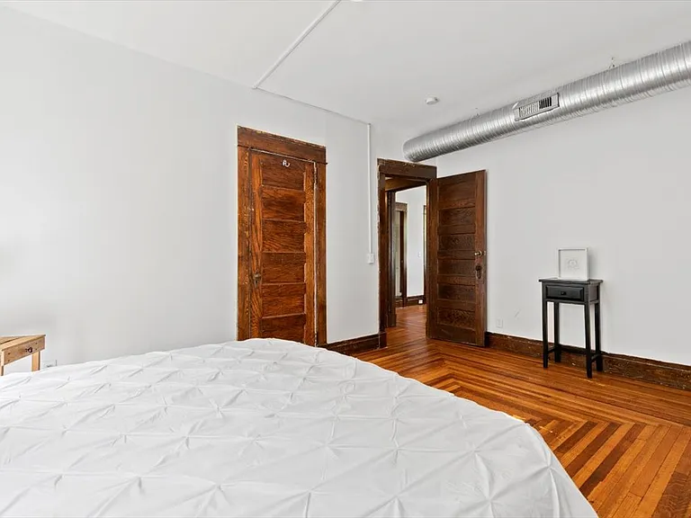 212 Maple St #1 — Photo 30