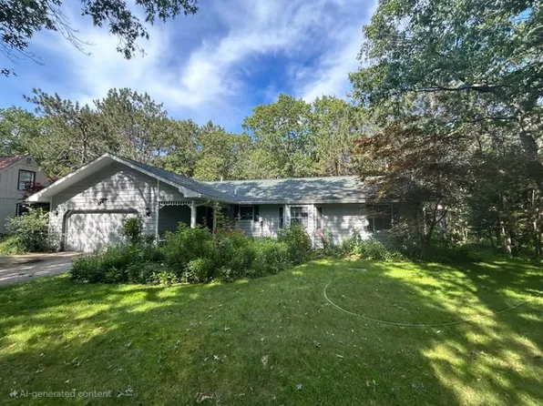 6698 Roanoak Rd, Oscoda, MI 48750