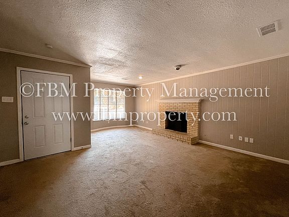 4th image of 1822 E Beverly Dr