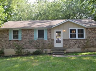 636 Woodhaven Ct, Clarksville, TN 37042