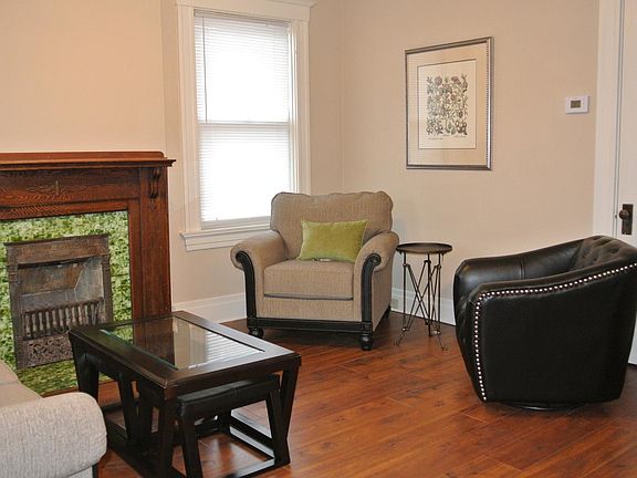 2nd floor living room