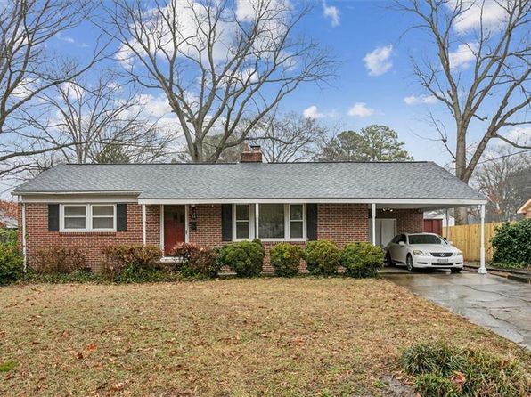26 Burnham Pl, Newport News, VA 23606