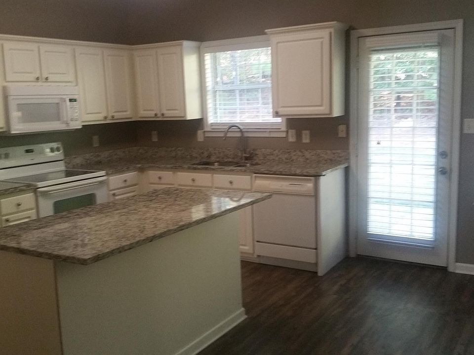 2nd image of 260 Piedmont Dr