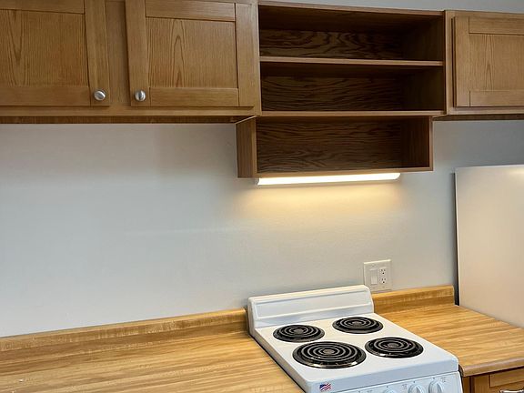 3rd image of 17 South St Floor 2