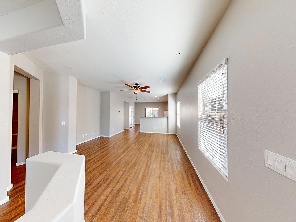 1st image of 26176 W BURNETT Road