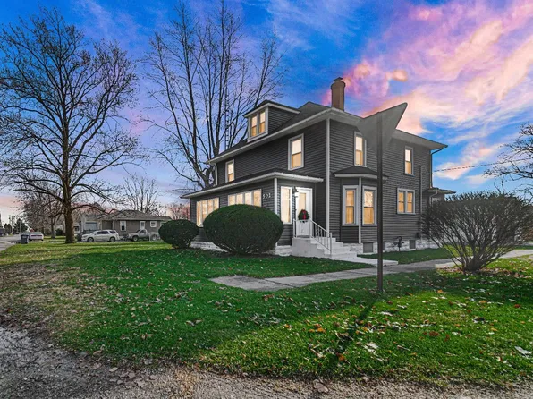 502 E Oneida St, La Crosse, IN 46348