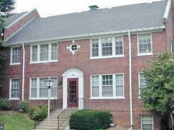 1782 N Troy St APT 702, Arlington, VA 22201