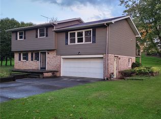 115 Mill Run Dr, Indiana, PA 15701