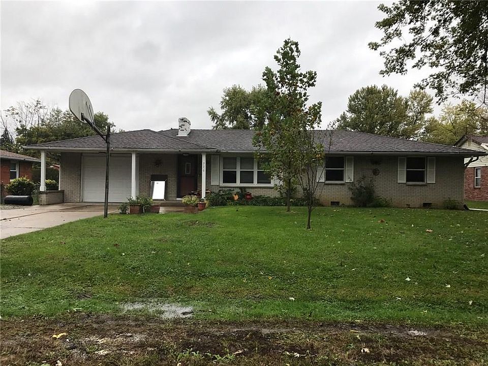 1st image of 716 Iroquois Dr