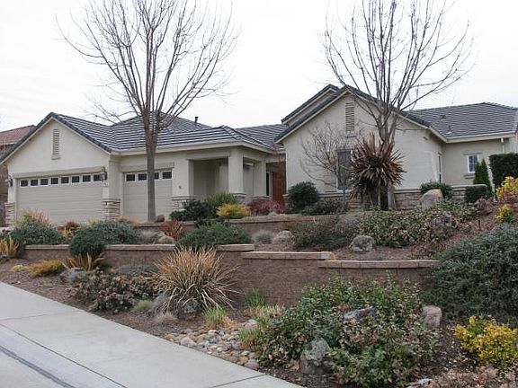 2nd image of 2708 Burrelton Way