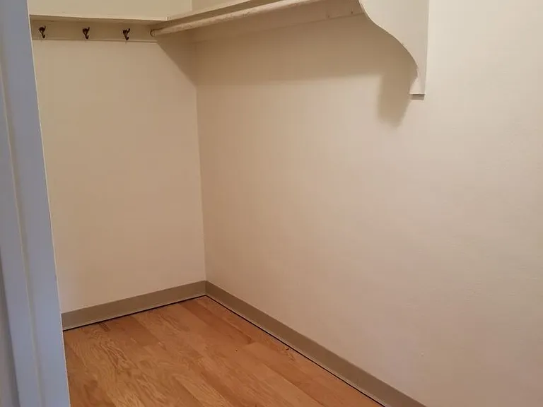 3421 Emerson Ave S — Photo 6