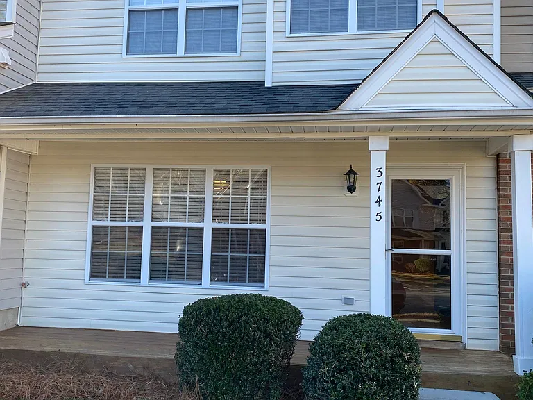 3745 Winborne Ln — Photo 1