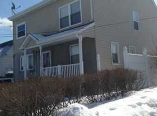 189 Grove Ave, Woodbridge, NJ 07095