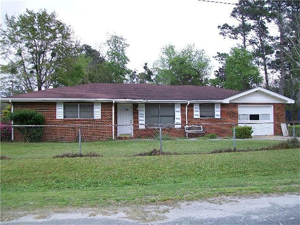 1st image of 412 W Shore Dr