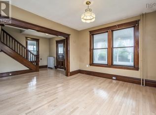 945 King St, Windsor, NS B0N2T0