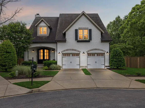3061 Kirkland Cir, Mount Juliet, TN 37122